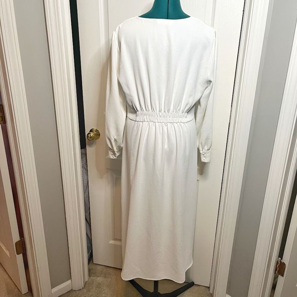 Zara Midi V Neck Button Down Front Smocked Polyester Textured Long Sleeve Dress - Picture 2 of 15